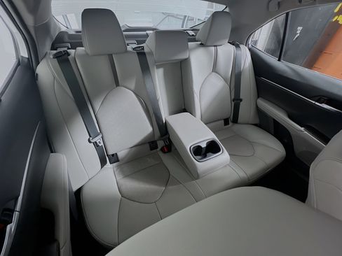 Used 2024 Toyota Camry XSE image 33