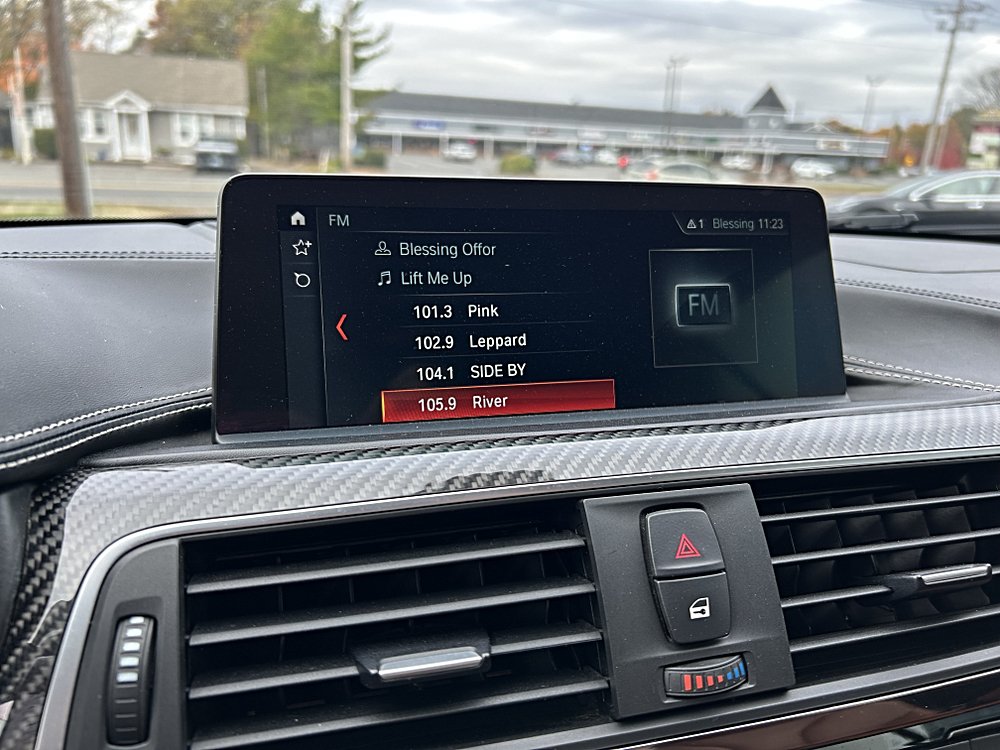 Used 2020 BMW M4 Convertible w/ Competition Package RWD image 24