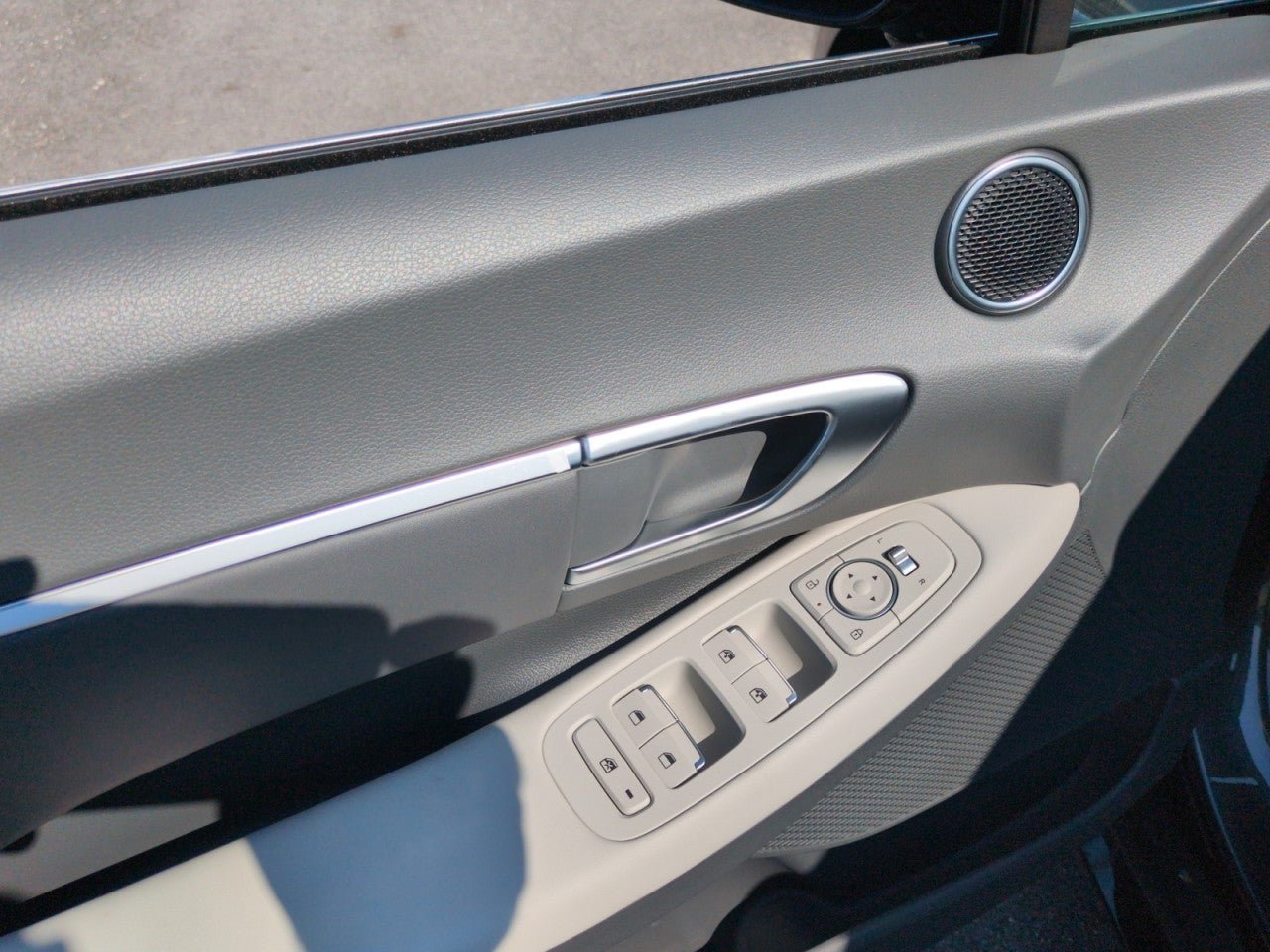 New 2026 Hyundai Sonata SEL FWD image 12