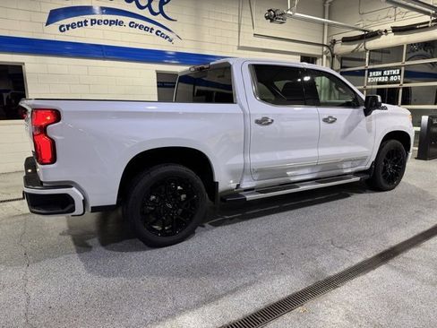 New 2026 Chevrolet Silverado 1500 High Country w/ High Country Premium Package image 12
