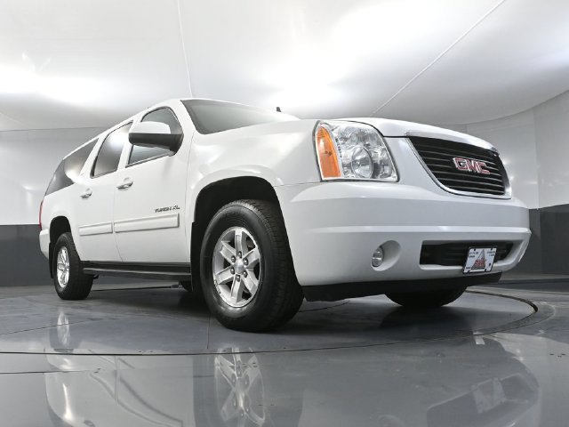 Used 2013 GMC Yukon XL SLT AWD/4WD image 45