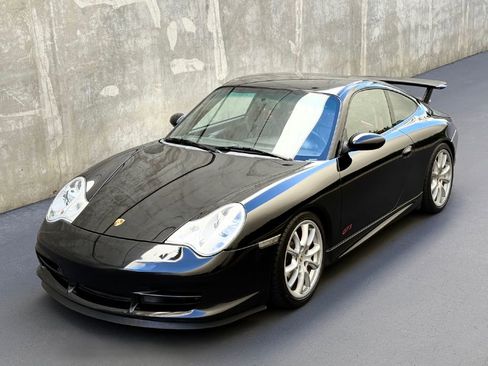 Used 2004 Porsche 911 GT3 image 2
