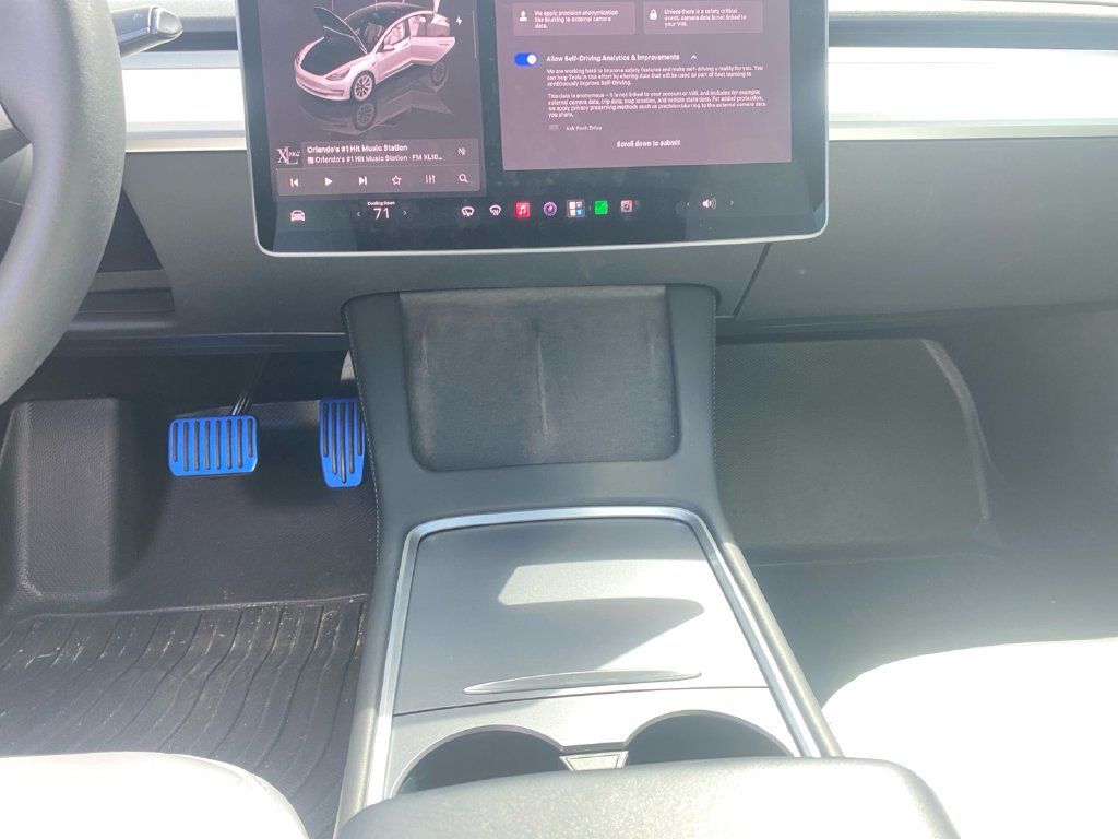 Used 2023 Tesla Model 3 Standard Range RWD image 11