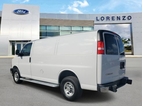 Used 2024 Chevrolet Express 2500 w/ Driver Convenience Package image 7