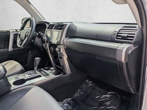 Certified 2021 Toyota 4Runner SR5 Premium w/ Moonroof Package AWD/4WD image 23
