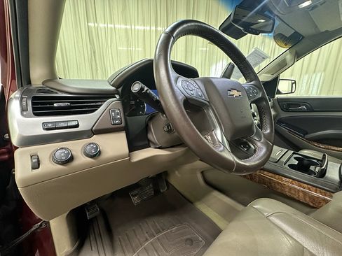 Used 2016 Chevrolet Suburban LTZ image 29