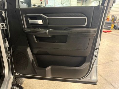 Certified 2026 RAM 2500 Big Horn AWD/4WD image 8