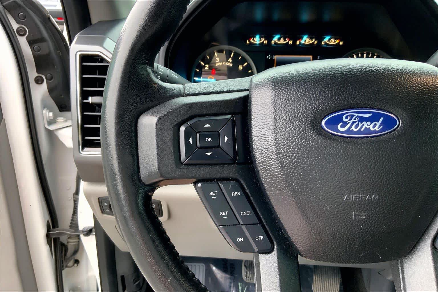 Used 2018 Ford F150 XLT w/ Equipment Group 301A Mid AWD/4WD image 21