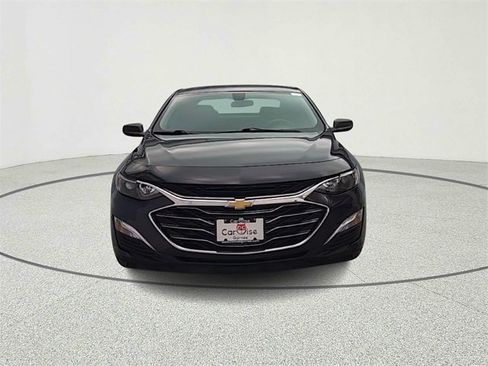 Used 2022 Chevrolet Malibu LS image 2