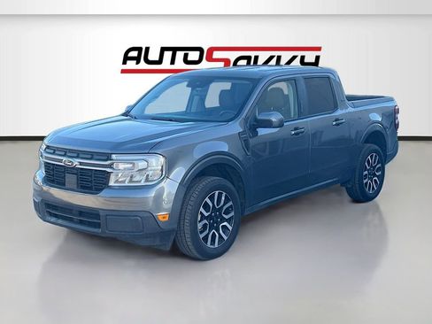 Used 2023 Ford Maverick Lariat w/ Lariat Luxury Package image 3