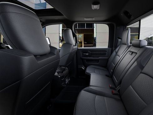 New 2026 RAM 2500 Laramie AWD/4WD image 23