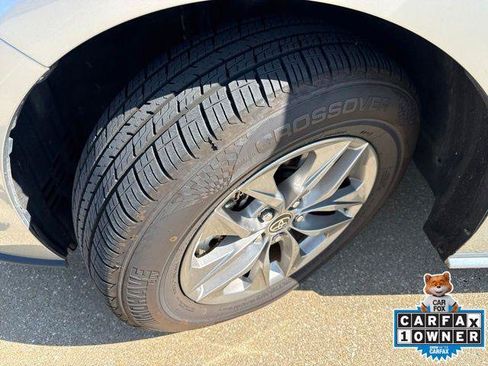 Certified 2024 Toyota Sienna XLE FWD image 2