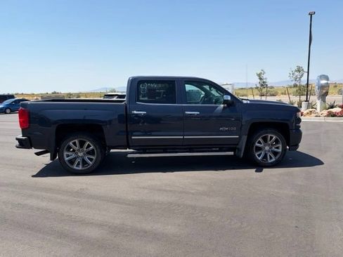 Used 2018 Chevrolet Silverado 1500 LTZ Z71 w/ Centennial Edition AWD/4WD image 6