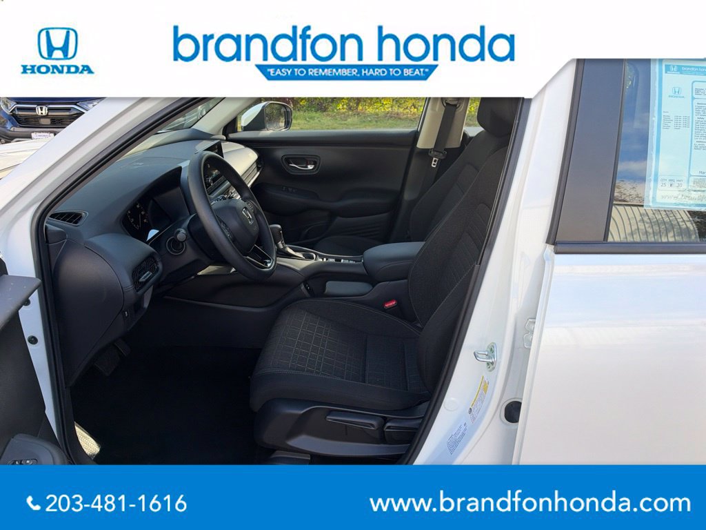 Used 2024 Honda HR-V LX image 21