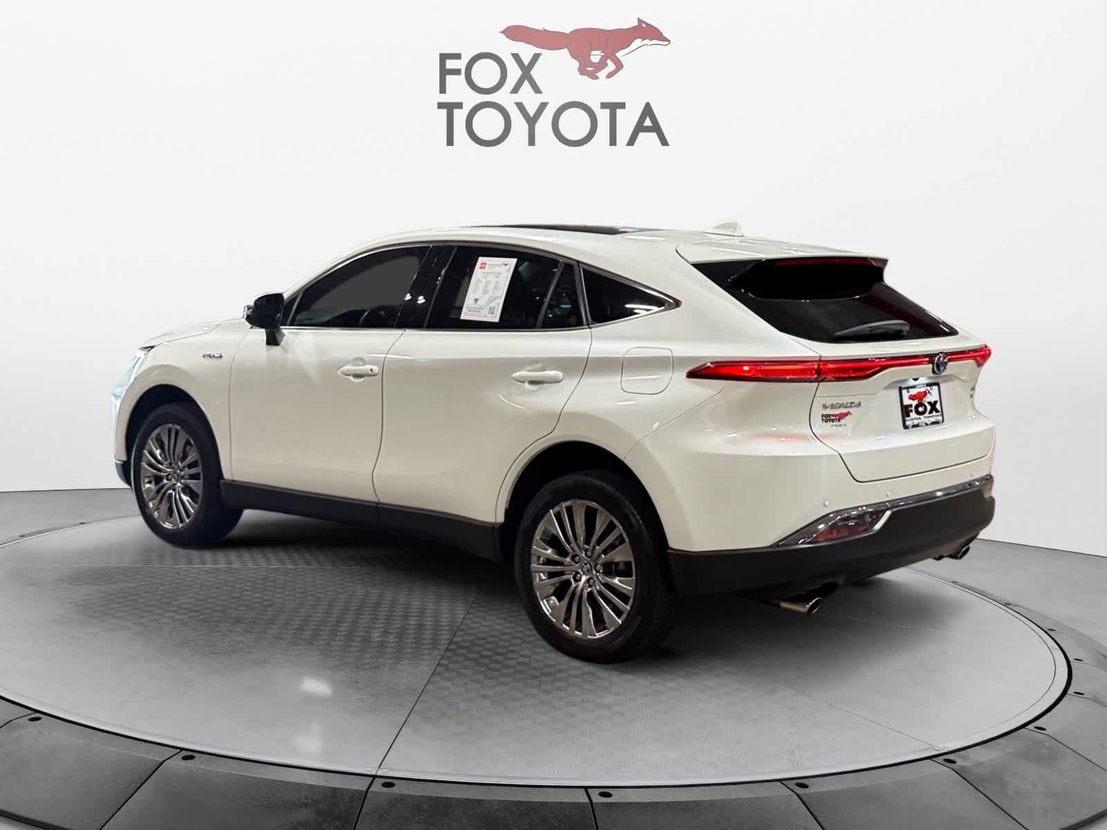 Used 2021 Toyota Venza Limited w/ Advanced Technology Package AWD/4WD image 4