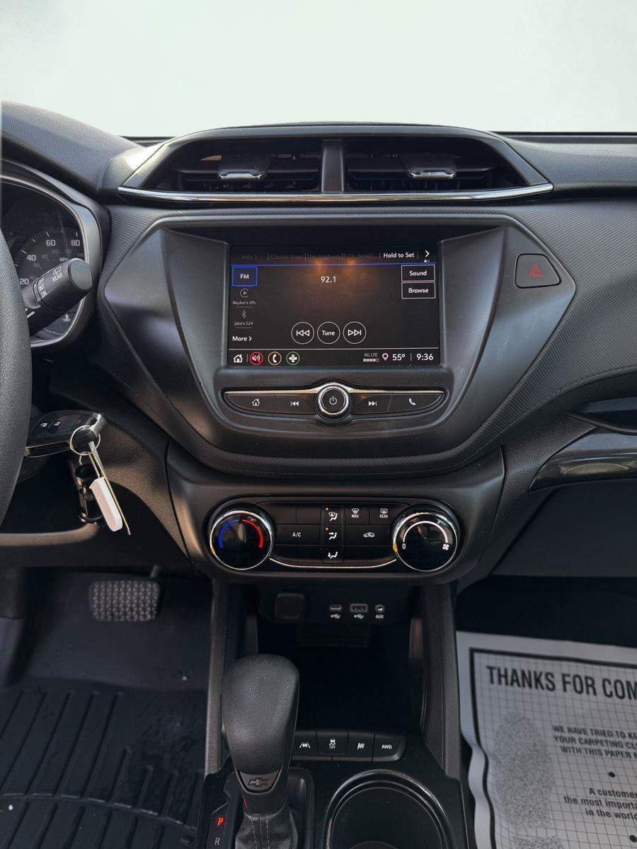 Used 2022 Chevrolet TrailBlazer LS AWD/4WD image 12