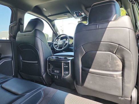 Used 2022 RAM 1500 Laramie RWD image 16