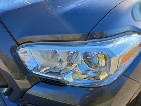 Used 2022 Toyota Tacoma TRD Pro image 27