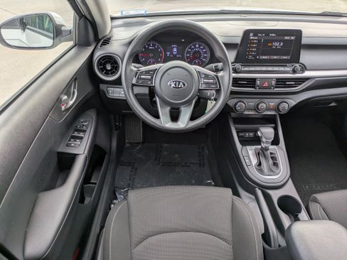 Used 2021 Kia Forte LXS image 11