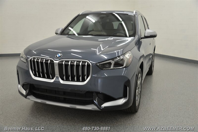 Used 2023 BMW X1 xDrive28i w/ Convenience Package AWD/4WD image 1