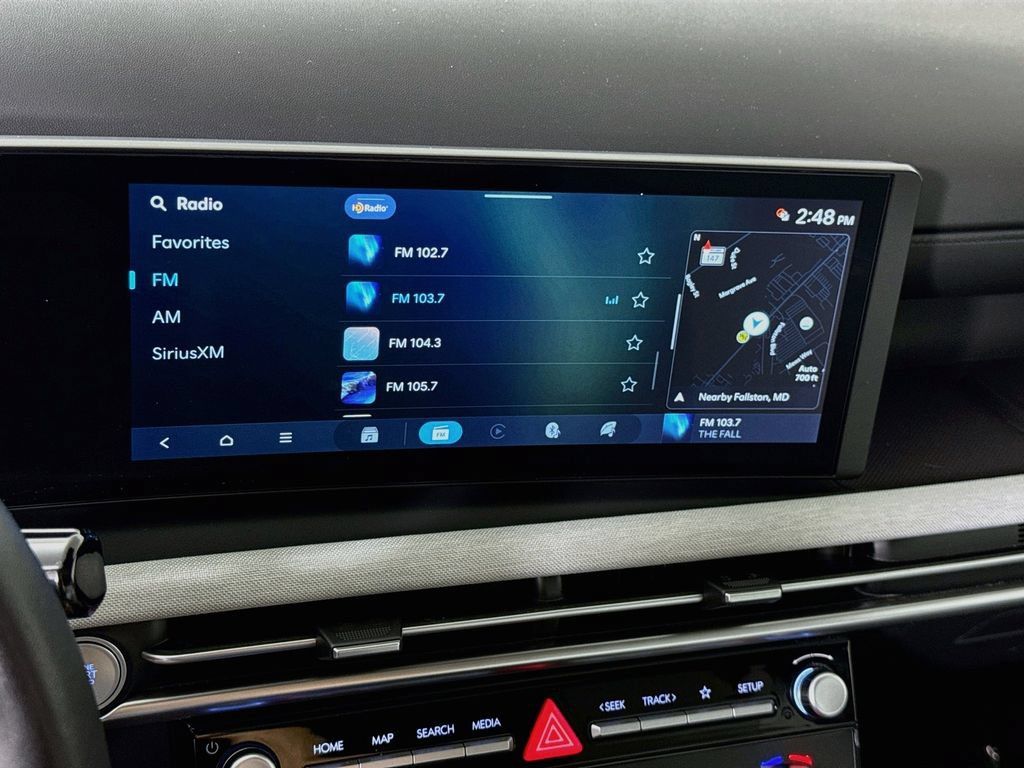 Certified 2025 Hyundai Santa Cruz Limited AWD/4WD image 6