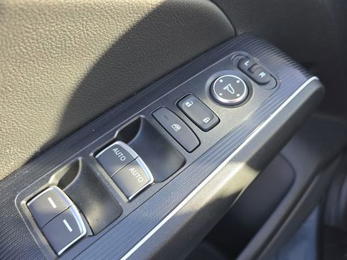 Used 2025 Honda Civic Sport image 19