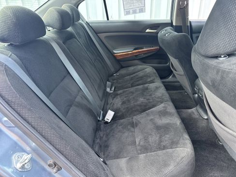 Used 2011 Honda Accord EX image 12
