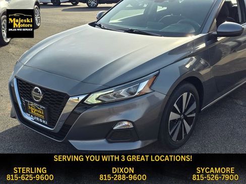 Used 2021 Nissan Altima 2.5 SV image 23