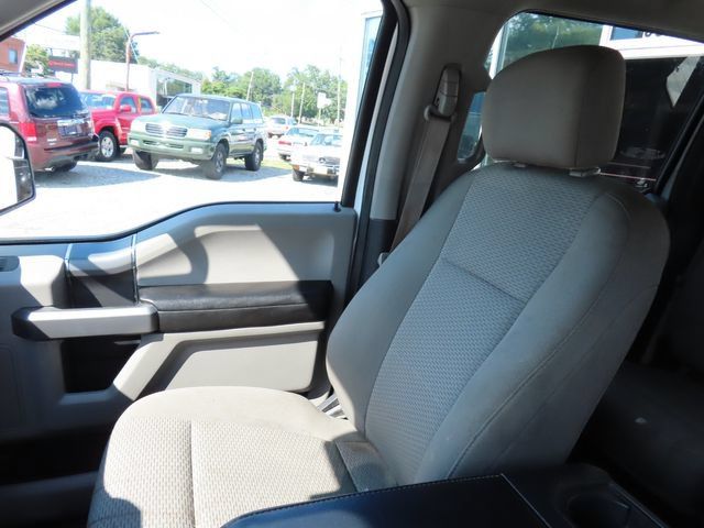 Used 2018 Ford F150 XLT w/ Equipment Group 302A Luxury AWD/4WD image 19