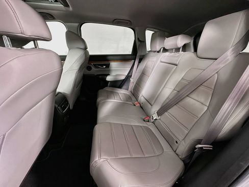 Used 2020 Honda CR-V Touring image 4
