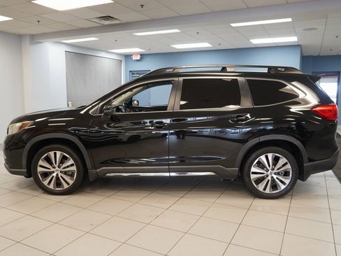 Used 2019 Subaru Ascent Limited image 2