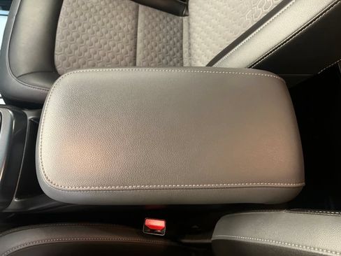 Used 2018 Chevrolet Colorado Z71 AWD/4WD image 33