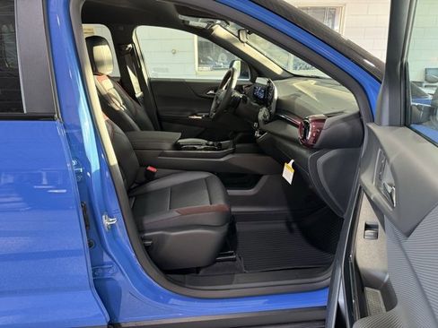 New 2026 Chevrolet Equinox RS w/ LPO, Floor Liner Package image 15