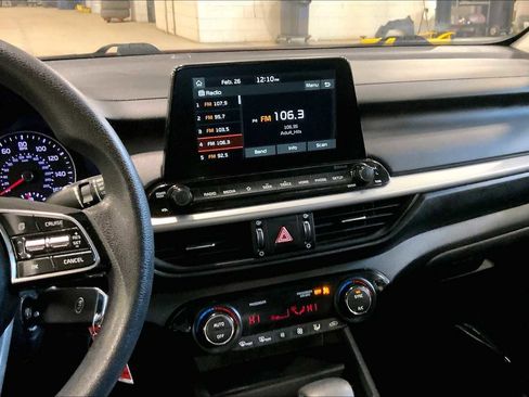 Used 2019 Kia Forte LXS image 6