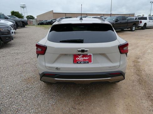 New 2026 Chevrolet Trax ACTIV w/ Driver Confidence Package FWD image 5