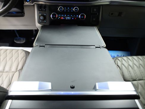 Used 2024 Ford F150 Platinum w/ Equipment Group 703A Plus image 21