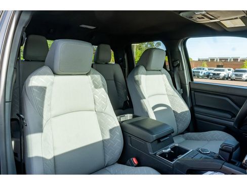 New 2026 Toyota Tacoma SR5 image 17