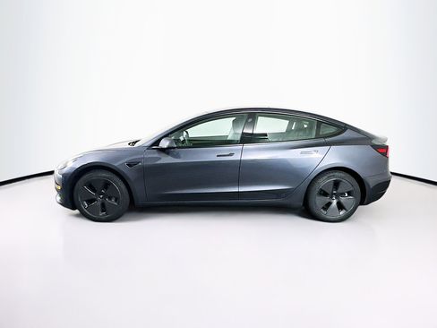 Used 2023 Tesla Model 3 Standard Range RWD image 4