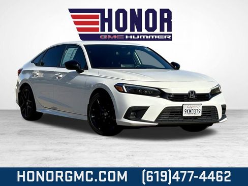 Used 2024 Honda Civic Sport image 1