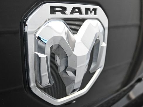 Used 2023 RAM 1500 Big Horn AWD/4WD image 12