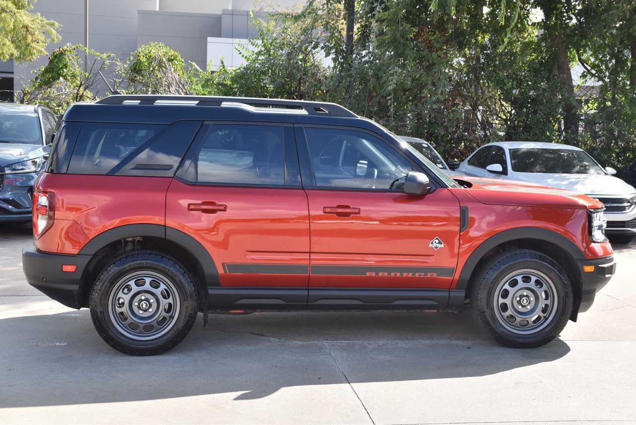 Used 2023 Ford Bronco Sport Outer Banks AWD/4WD image 6