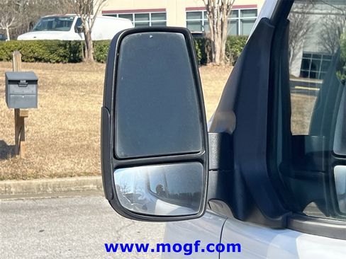 Used 2023 Ford Transit 250 148 High Roof image 28