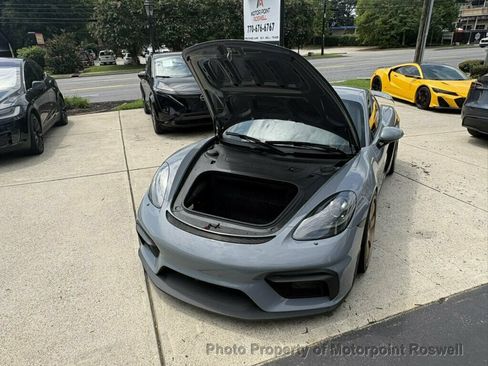 Used 2023 Porsche 718 Cayman GT4 RWD image 4