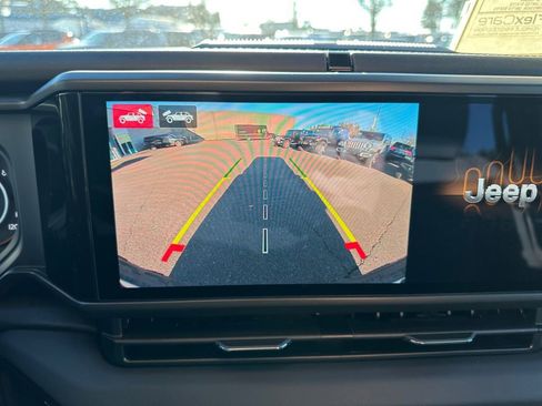 New 2026 Jeep Wrangler Rubicon w/ Technology Group image 23