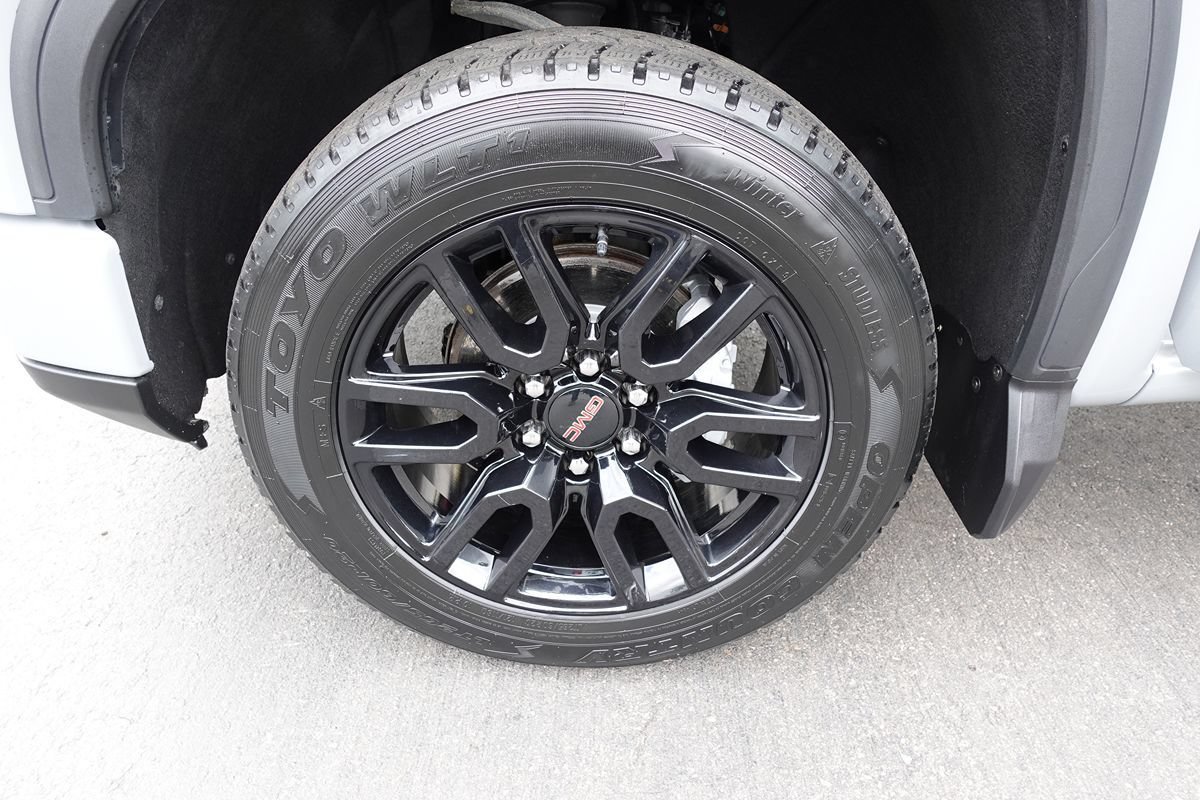 Used 2024 GMC Sierra 1500 Pro w/ Graphite Edition AWD/4WD image 51