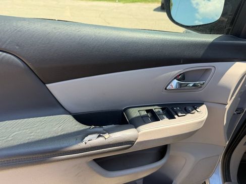 Used 2014 Honda Odyssey EX-L image 19