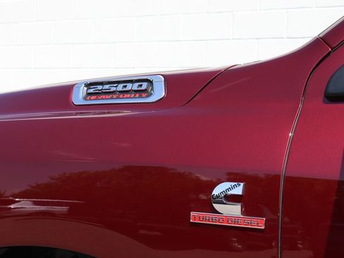Used 2022 RAM 2500 Big Horn w/ Level C Equiment Group AWD/4WD image 5