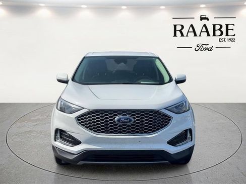 Used 2024 Ford Edge SEL w/ Convenience Package AWD/4WD image 7