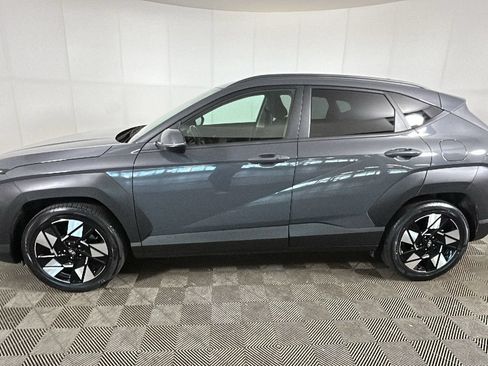 Used 2024 Hyundai Kona SEL FWD image 6