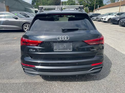 Used 2023 Audi Q3 2.0T Premium w/ Convenience Package AWD/4WD image 5